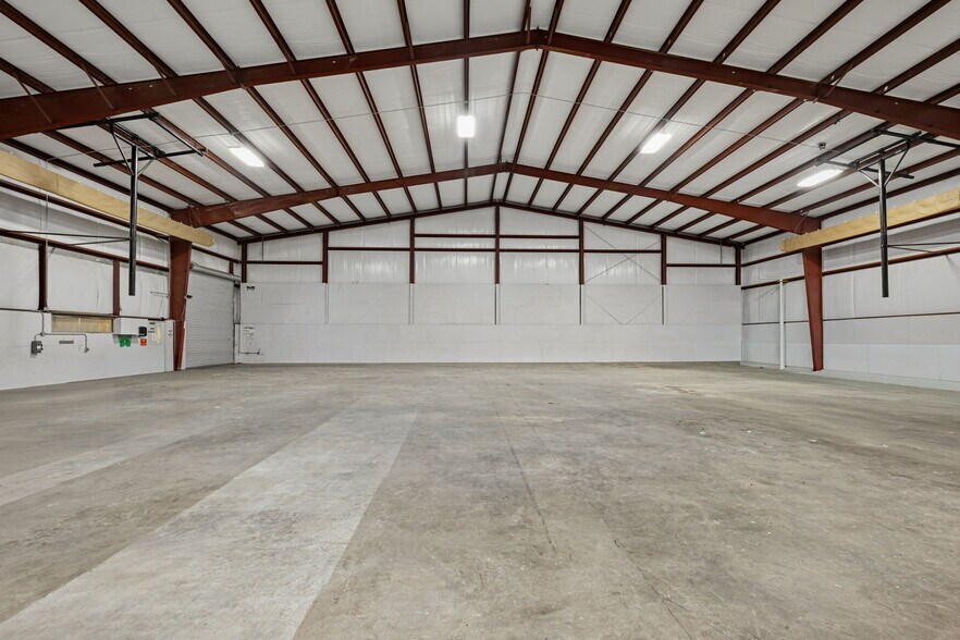 More Photos Of 70239 Caleb Ln, Abita Springs Office For Lease