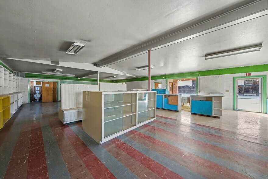 More Photos Of 702 S Main St, Yerington Freestanding For Sale