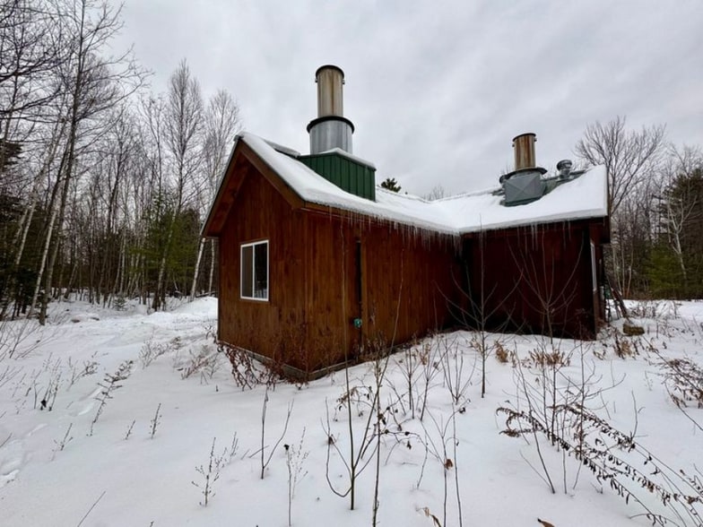 More Photos Of 57 Amanda Ln, Canaan Office For Sale