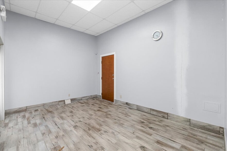 More Photos Of 13400 Immanuel Rd, Pflugerville Office For Sale