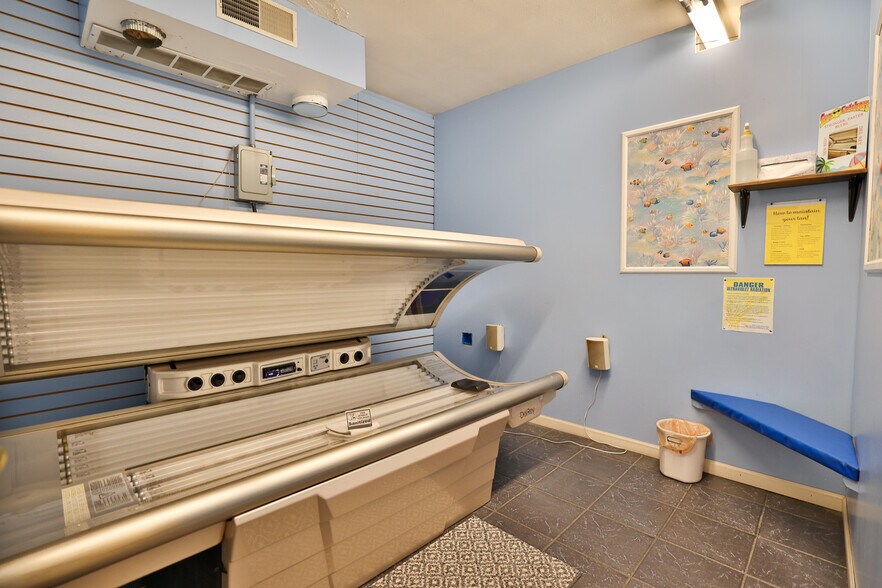 More Photos Of 1103 E Acton Ave, Wood River General Retail For Sale