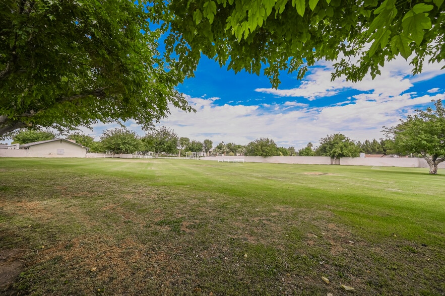 More Photos Of 6629 S Pecos Rd, Las Vegas Horse Stables For Sale