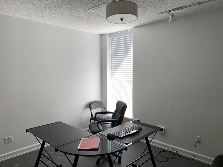 More Photos Of 3617 E McKinley Ave, South Bend Storefront Retail Office For Lease