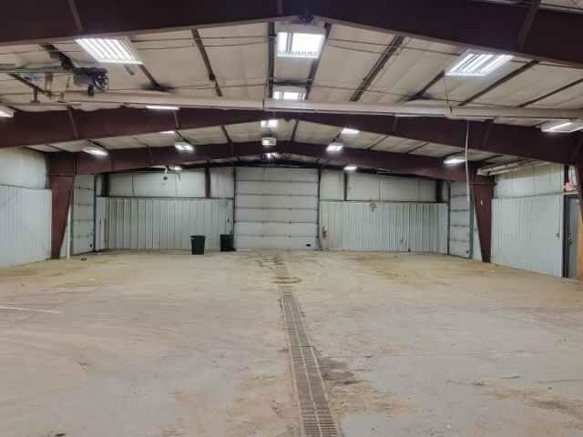 More Photos Of 1210 S Oak Ave, Marshfield Industrial For Sale