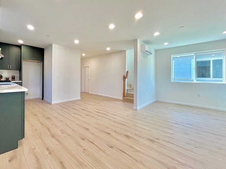 More Photos Of 938 E Sandra Ave, Arcadia Apartments For Sale