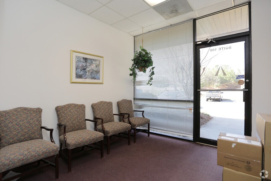 More Photos Of 225 Curie Dr, Alpharetta Light Distribution For Lease