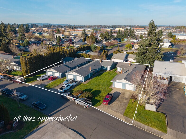 More Photos Of 1581 James St, Woodburn Multifamily For Sale