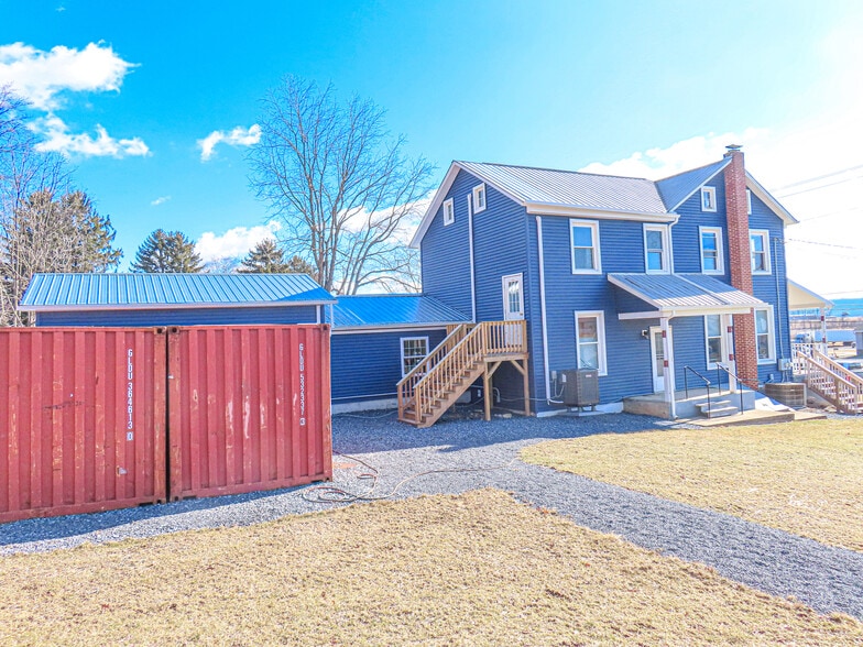 More Photos Of 2837 Earlystown Rd, Centre Hall Loft Creative Space For Sale