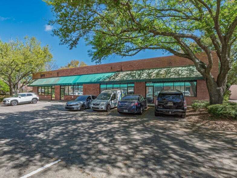 More Photos Of 2016 N Point Blvd, Tallahassee Office For Sale