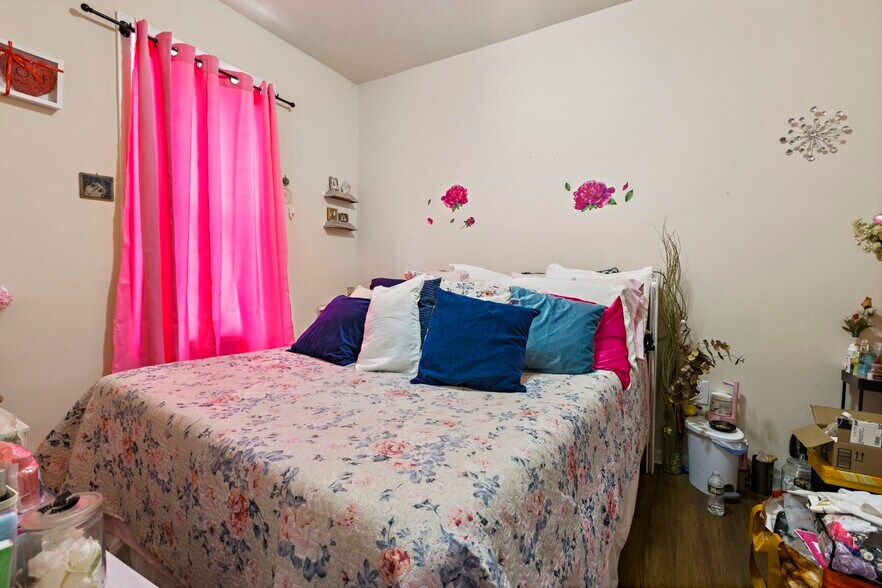 More Photos Of 65 Martin Luther King Dr, Jersey City Apartments For Sale