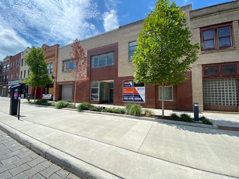 More Photos Of 366-368 S Main St, Akron Office For Sale