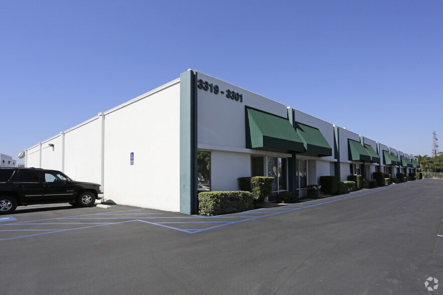 33013321 W Warner Ave, Santa Ana, CA 92704 Industrial For Lease