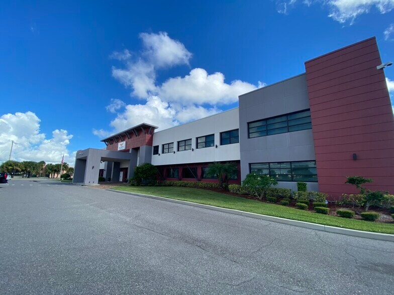 Primary Photo Of 8600 Astronaut Blvd, Cape Canaveral Office For Lease