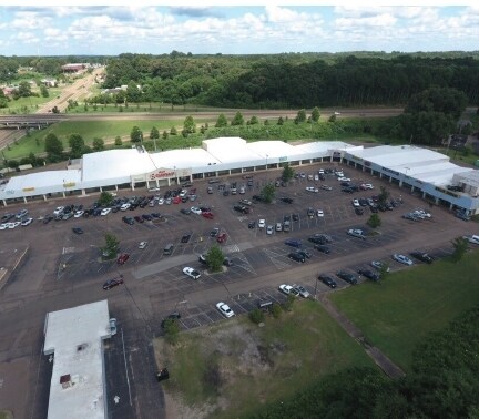 More Photos Of Oxford East Outlet, Oxford Land For Lease