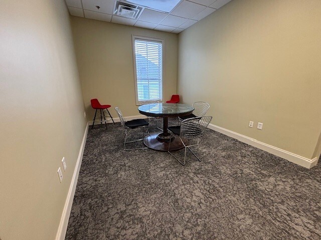 More Photos Of 2446 Caffey St, Hernando Office For Lease