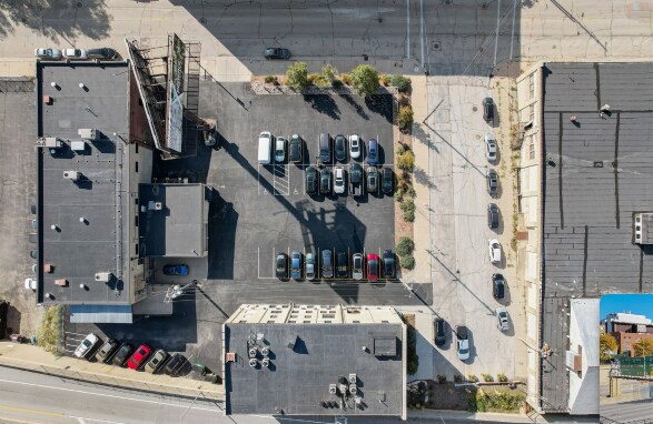 More Photos Of 422 N 15th St, Milwaukee Loft Creative Space For Lease