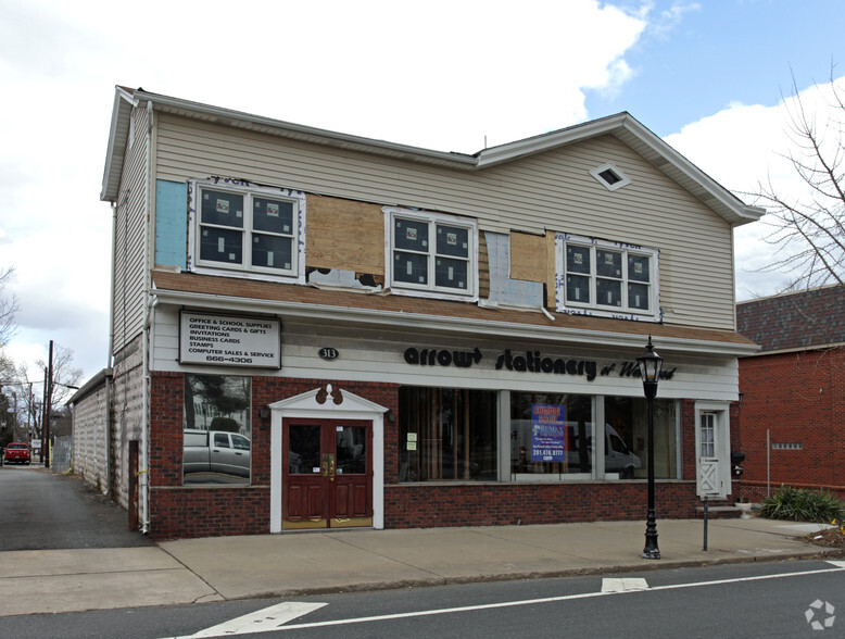 Primary Photo Of 313 Broadway, Westwood Storefront Retail Residential For Lease