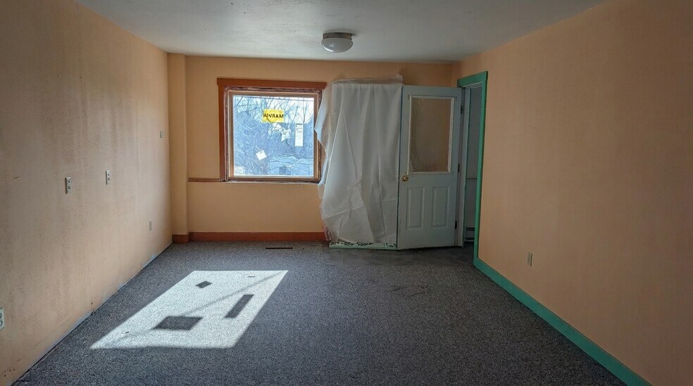 More Photos Of 207 S Broadway Ave, Gilbert Office For Sale