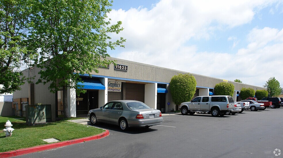 More Photos Of 11623 Slater Ave, Fountain Valley Warehouse For Sale
