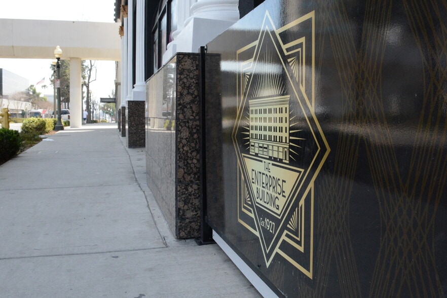 More Photos Of 320 N E St, San Bernardino Loft Creative Space For Lease