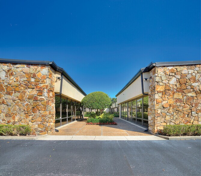 Primary Photo Of 2221 Lee Rd, Winter Park Office For Sale