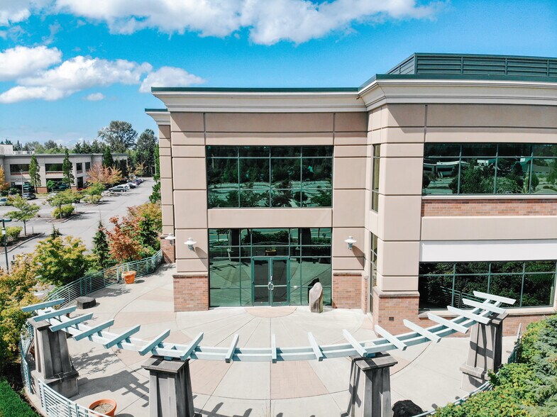 More Photos Of 32125 32nd Ave S, Federal Way Office For Sale
