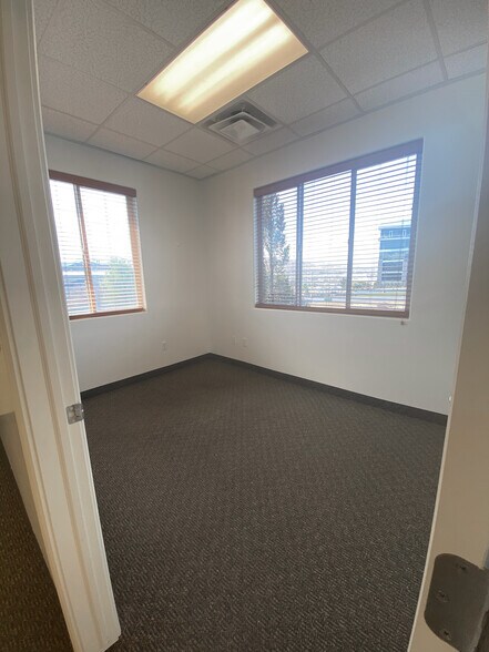 More Photos Of 3381 W Mayflower Ave, Lehi Office For Lease