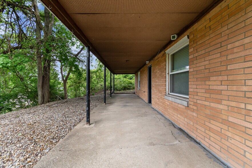 More Photos Of 2017 Fulton Rd NW, Canton Apartments For Sale