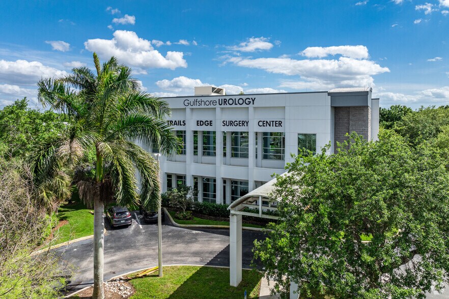 More Photos Of 28930 Trails Edge Blvd, Bonita Springs Medical For Lease