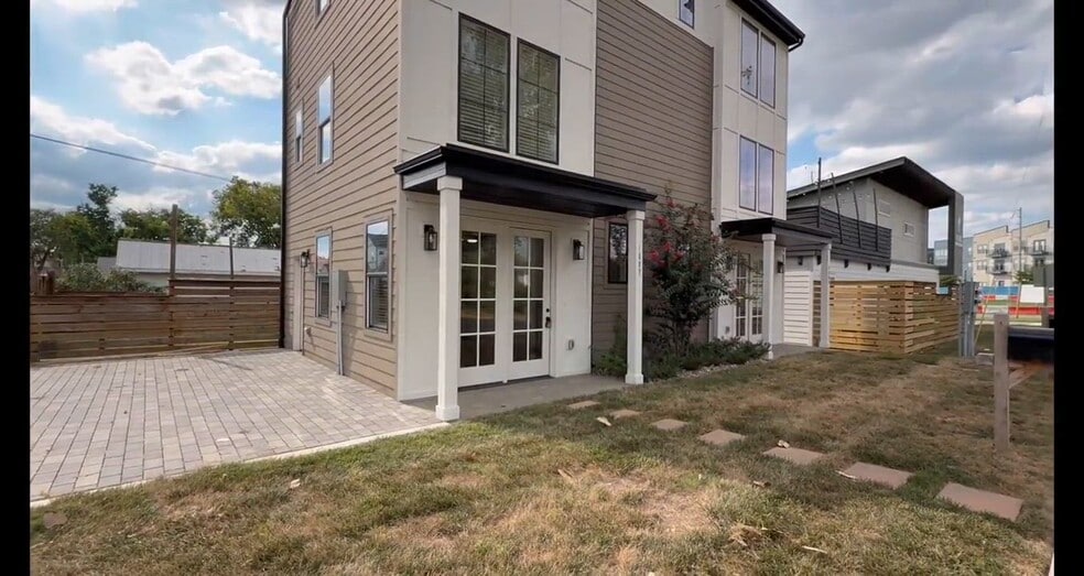 Primary Photo Of 1509 55th Ave N, Nashville Specialty For Sale