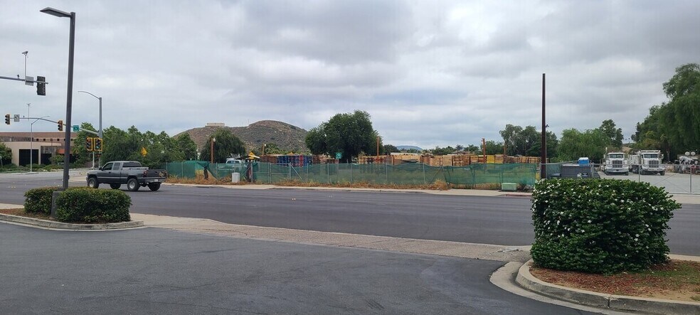 Primary Photo Of 10180-10190 Riverford Rd, Lakeside Land For Lease