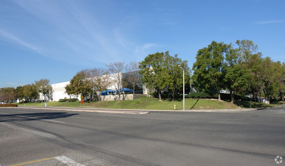 More Photos Of 9282 Pittsburgh Ave, Rancho Cucamonga Warehouse For Lease