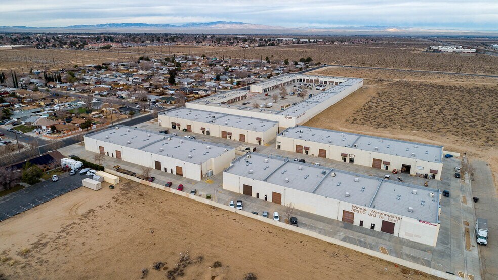 More Photos Of 39360 3rd St E, Palmdale Warehouse For Lease