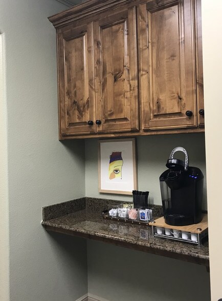 More Photos Of 5592 Davis Blvd, North Richland Hills Coworking Space