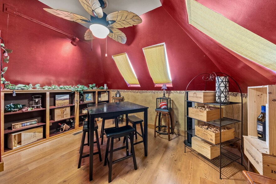 More Photos Of 405 Main St, Parkville Storefront Retail Office For Sale