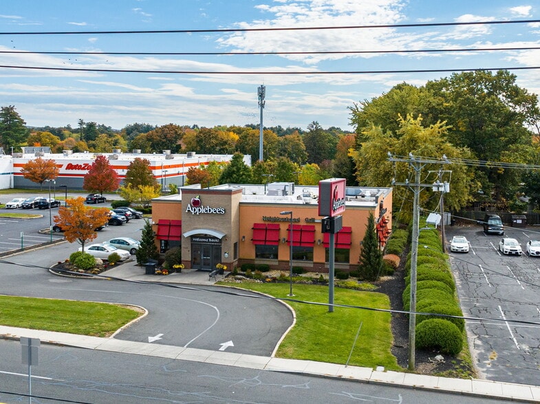 More Photos Of 1349 Boston Rd, Springfield General Retail For Sale