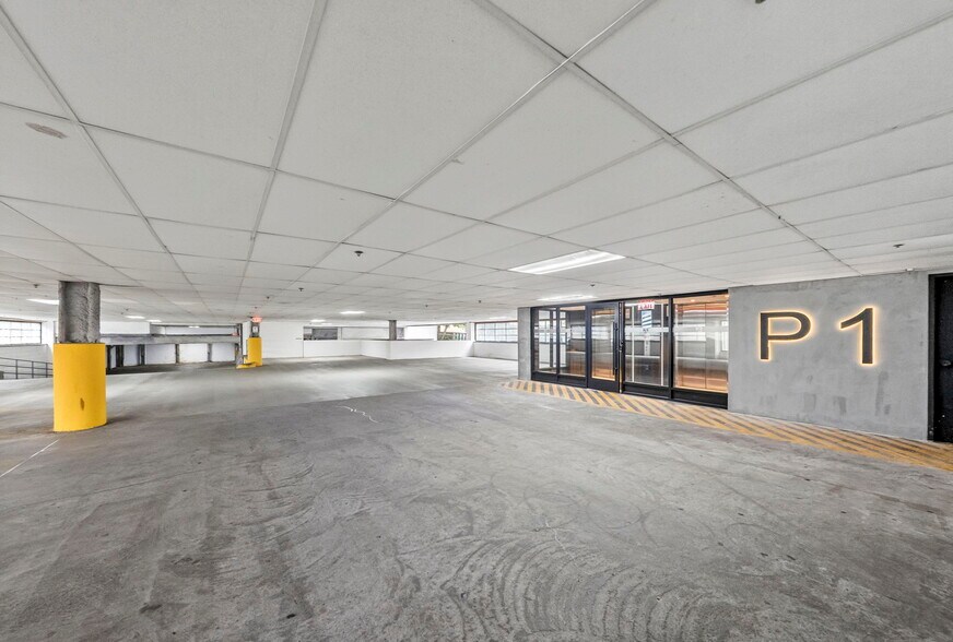 More Photos Of 2160 N Central Rd, Fort Lee Office For Lease
