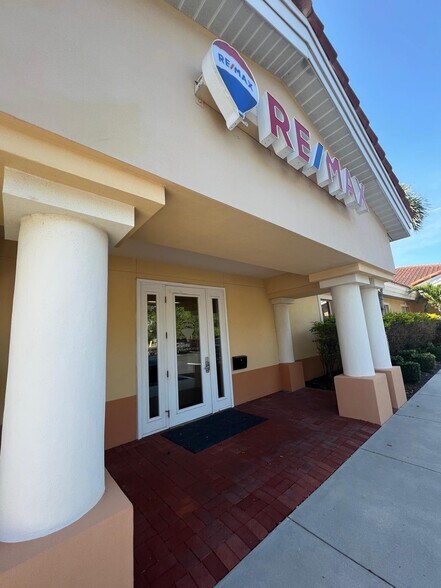 More Photos Of 1314 E Venice Ave, Venice Medical For Sale