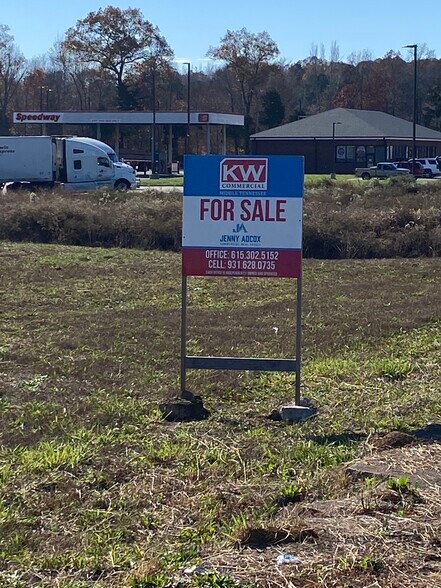 More Photos Of Highway 13, Hurricane Mills Land For Sale