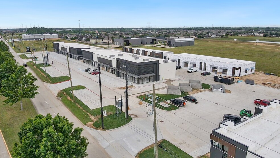 More Photos Of 2703 N Mason Rd, Katy Medical For Sale