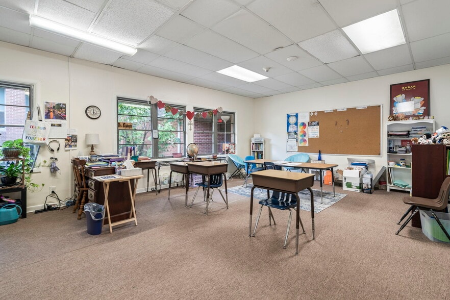 More Photos Of 3511 Linkwood Dr, Houston Religious Facility For Sale
