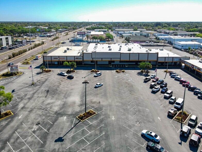 More Photos Of 6658 Ridge Rd, Port Richey Unknown For Lease