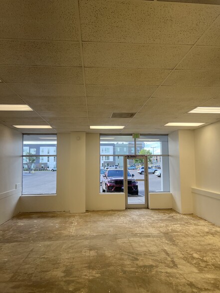 More Photos Of 2200 S Monaco Pky, Denver Unknown For Lease