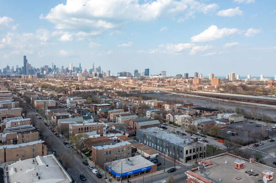 More Photos Of 540 W 35th St, Chicago Loft Creative Space For Sale