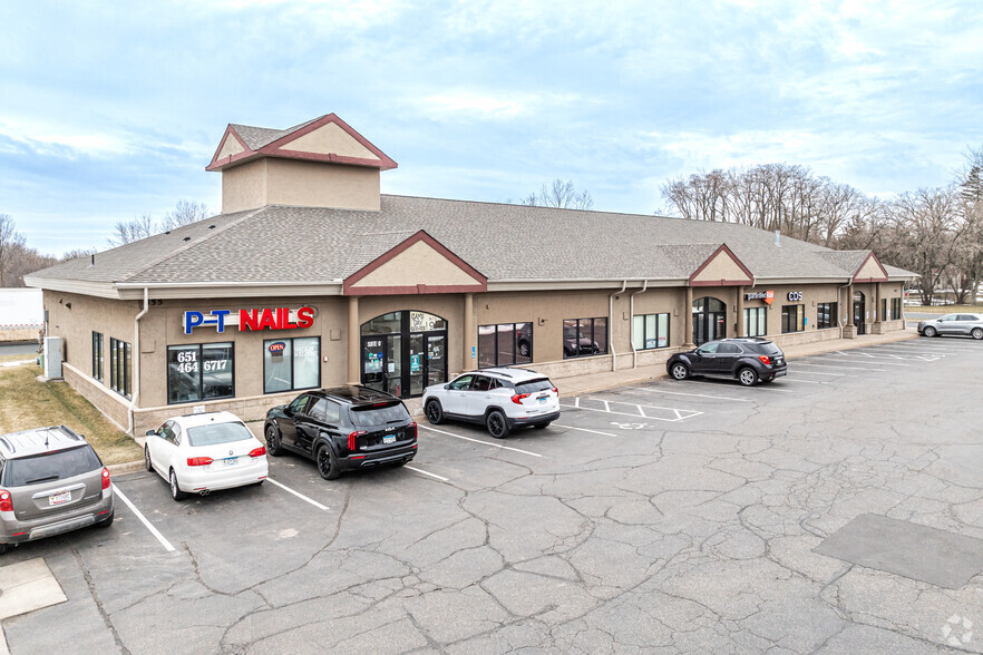 Primary Photo Of 843 W Broadway Ave, Forest Lake General Retail For Lease