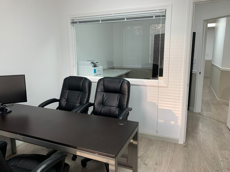 More Photos Of 348-350 Park St, North Reading Office For Lease