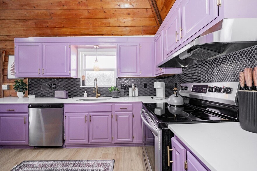 More Photos Of 691 Bear Rd, Van Alstyne Specialty For Sale