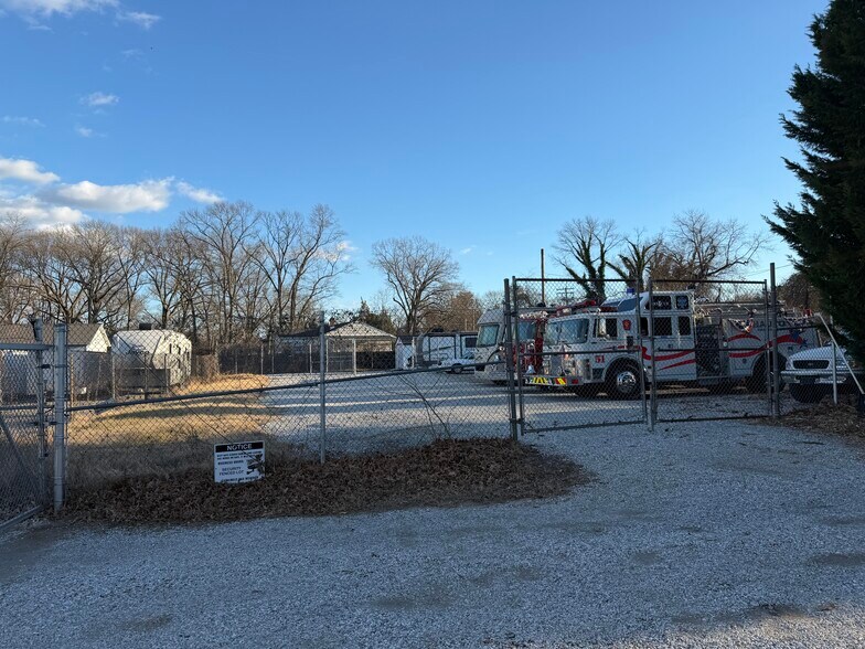 More Photos Of 8250 Baltimore Annapolis Blvd, Pasadena Industrial For Lease