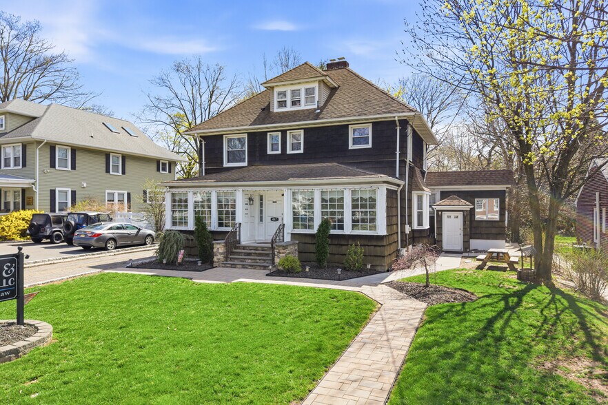 More Photos Of 467 Middlesex Ave, Metuchen Office For Sale