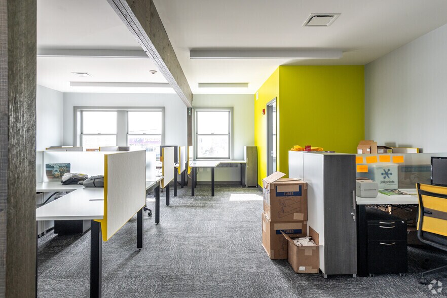 More Photos Of 3404 Lorain Ave, Cleveland Office Residential For Sale